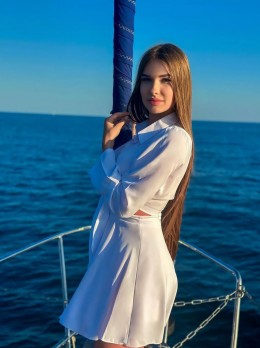 Alina - Escort Lauriane | Girl in Batumi